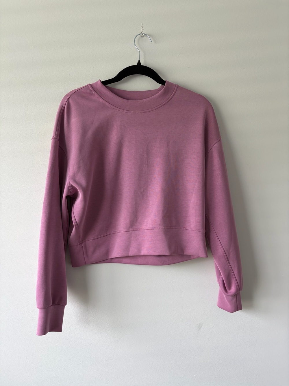 Lululemon Softstreme Cropped Crew Sweatshirt Pink Mauve Oversized Women’s Size 2